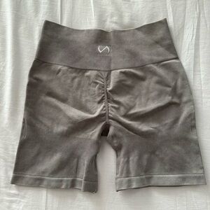 TLF Sculpt Seamless Scrunch Butt Shorts